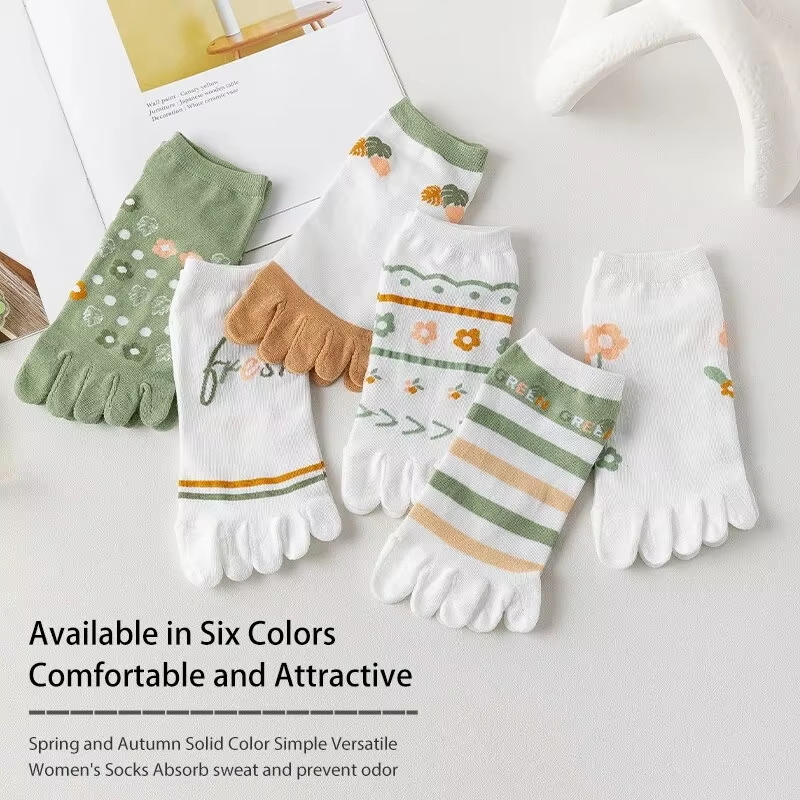 3 Pairs of Women's Spring and  - Toe Sock Split recensione e prezzo