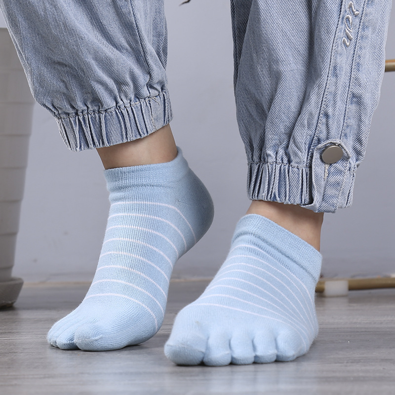 1/5 Pairs Women Striped Five T - Ankle Sock Low Cut recensione e prezzo